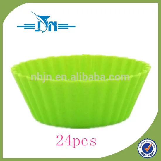 set of 12 pcs or 24 pcs silicone cup cake mold