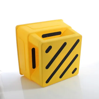 Safe Outdoor Garden 2-Step Stool for Adults and Children