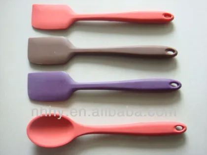 28CM long handle silicone spoon