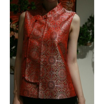 chaleco de mujeres rojas