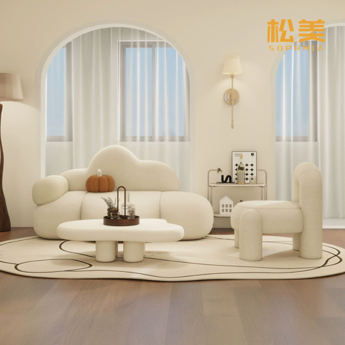 Мягкий и стильный тканевый диван с облачным дизайном