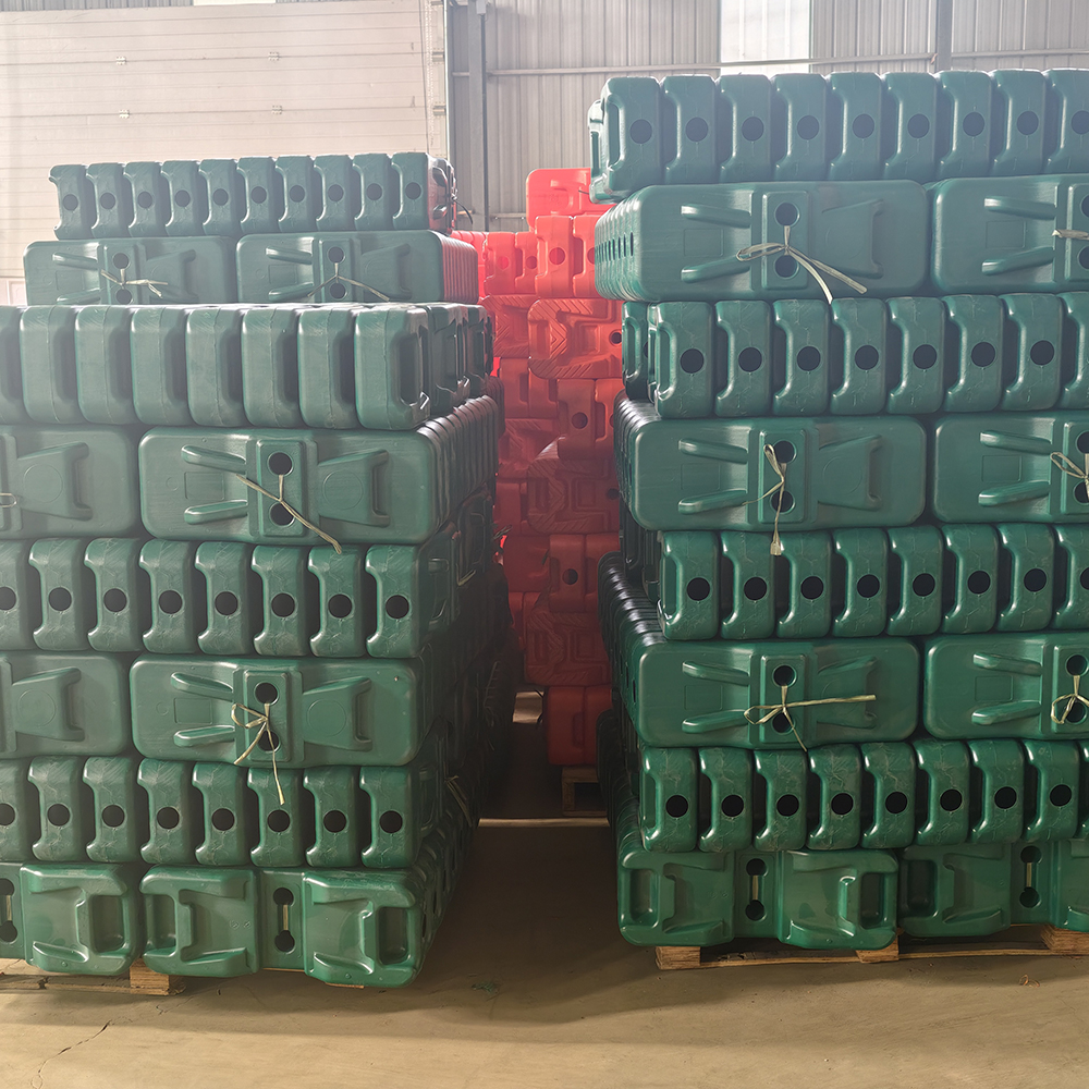 plastic fence base green (2)