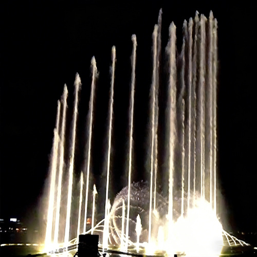 Фонтани мусиқии кӯли шинокунанда Буй