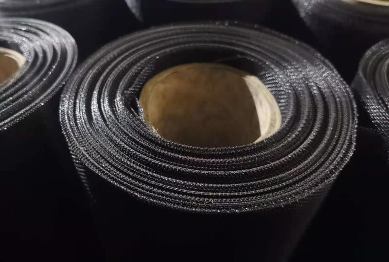 Black SS 304 woven wire mesh
