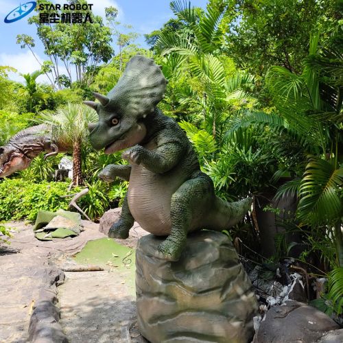 Jurassic Park Triceratops Bayi untuk Dijual