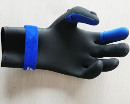 Black neoprene boot gloves diving 3mm
