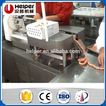 Automatic twist sausage stuffing machine