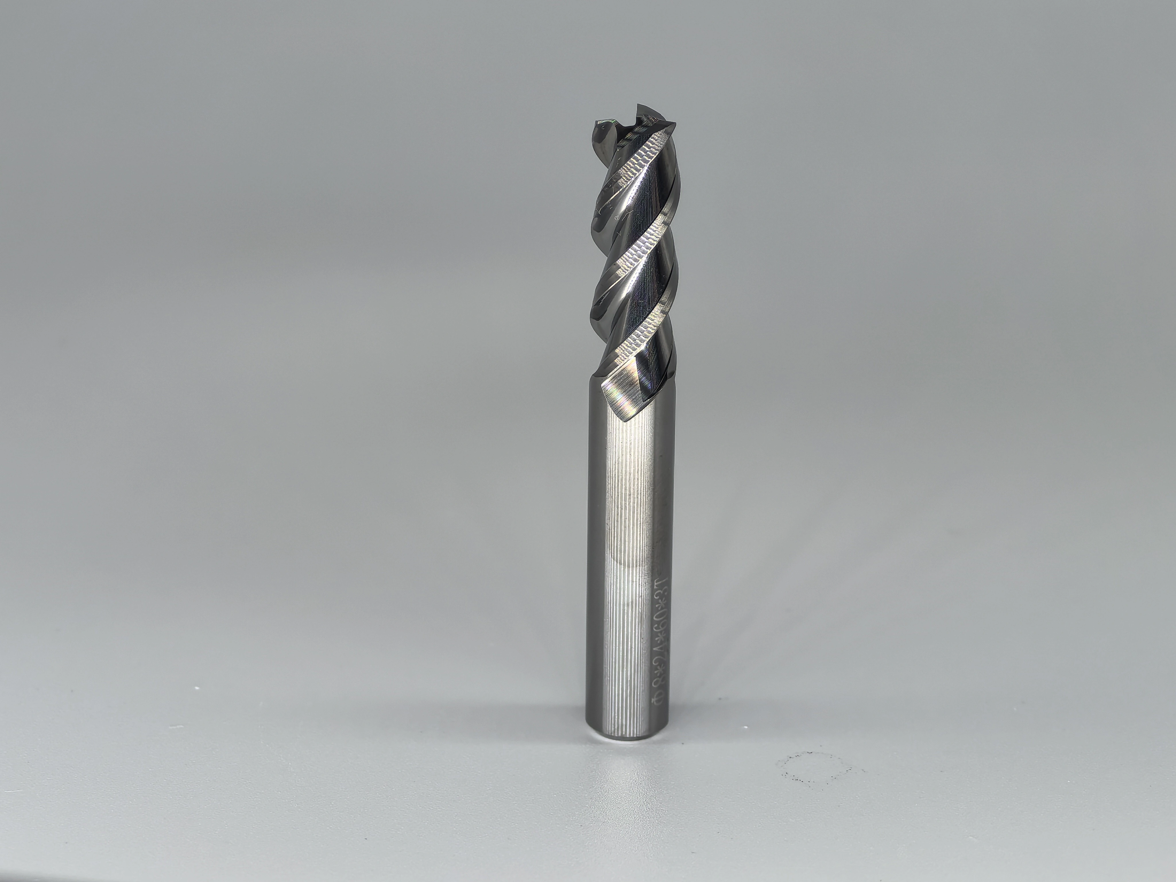 HRC70 Carbide End Mill For Dynamic Milling
