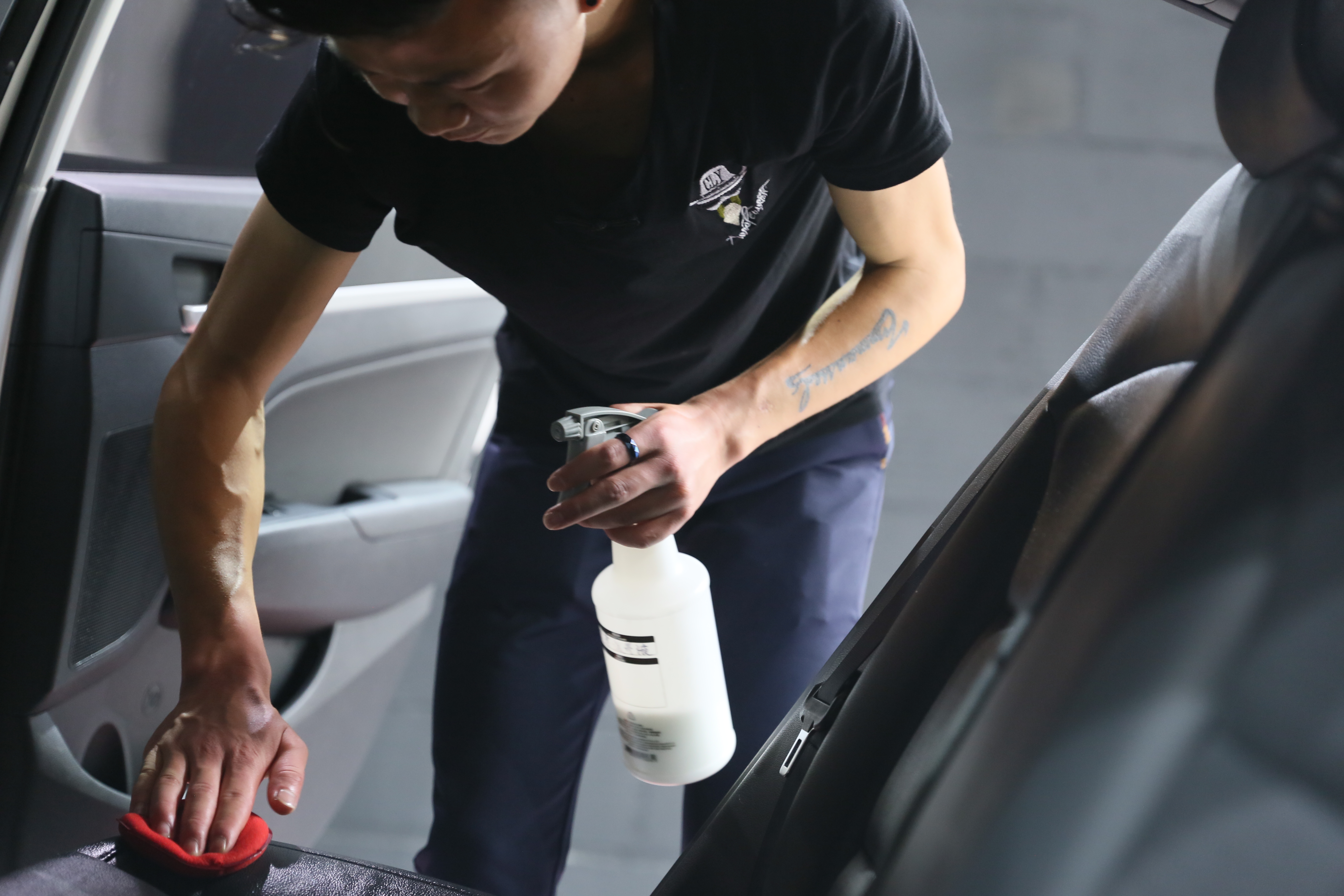 Auto Detailing Equipment and Supplies