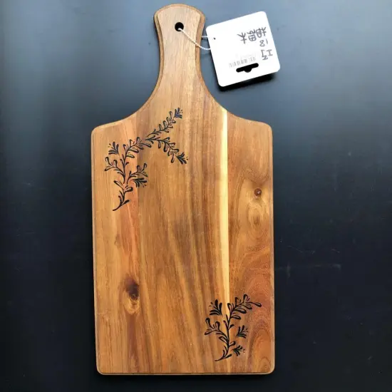 Wooden paddle cutting board with handle