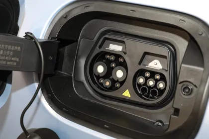 Roewe D7 2024 1.5L PHEV 125km Transcend Edition - 112 HP Engine, 204 HP Total Power