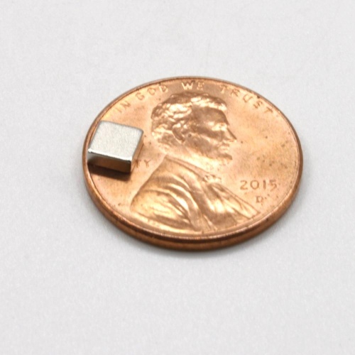 Small cube flat Neodymium magnets