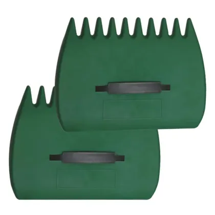 Plastic Garden Leaf Scoop and Rake: Leaf and Grass Collector