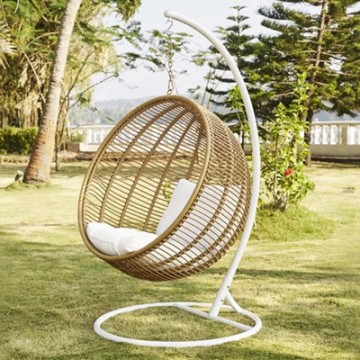 Silla de columpio de tejido azul para jardines al aire libre y terrazas de hotel