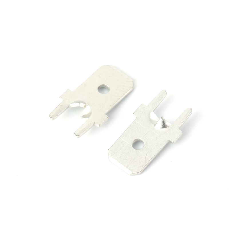 PCB soldering connectors