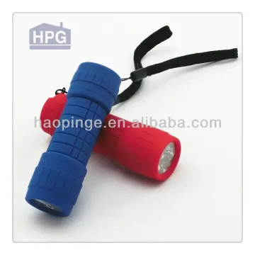 9 LED 3AAA Mini Ruberised Flashlight
