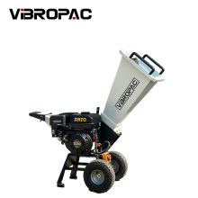 Ultimate Heavy-Duty Wood Chipper for Effortless Yard