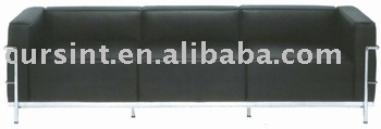 LC3 three-seater sofa