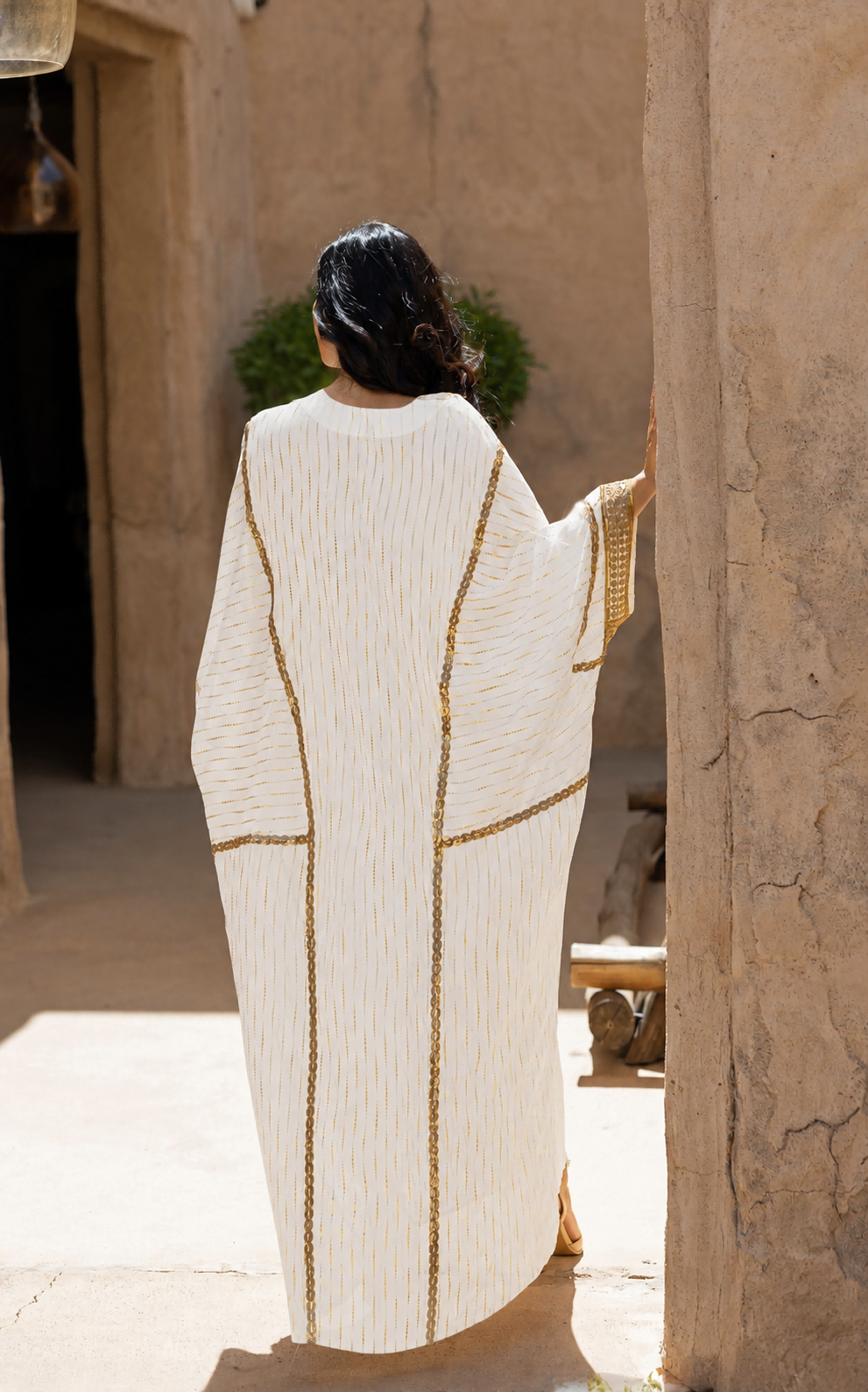 White Gold Embellished Kaftan Dress Set (1)