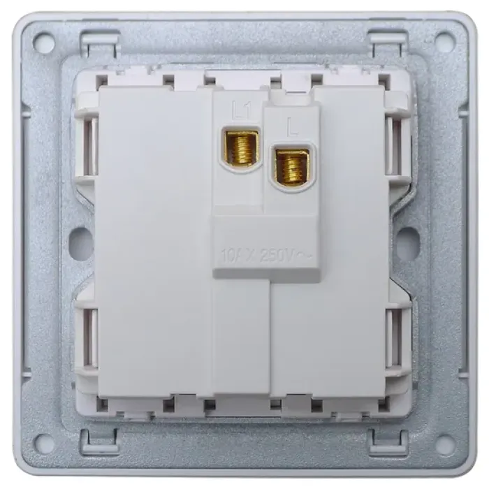 Sakelar Dinding Tombol Besar Plastik Putih