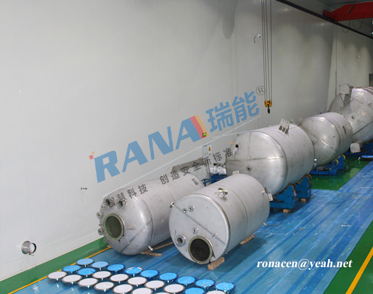 PFA Lined Tanks and Vessels