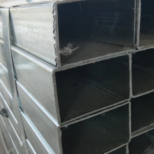 Verzinktes Vierkantrohr 35*55*1,3 mm