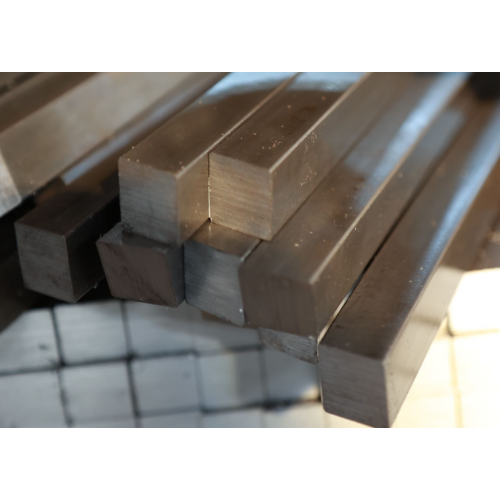 Smooth surface square steel