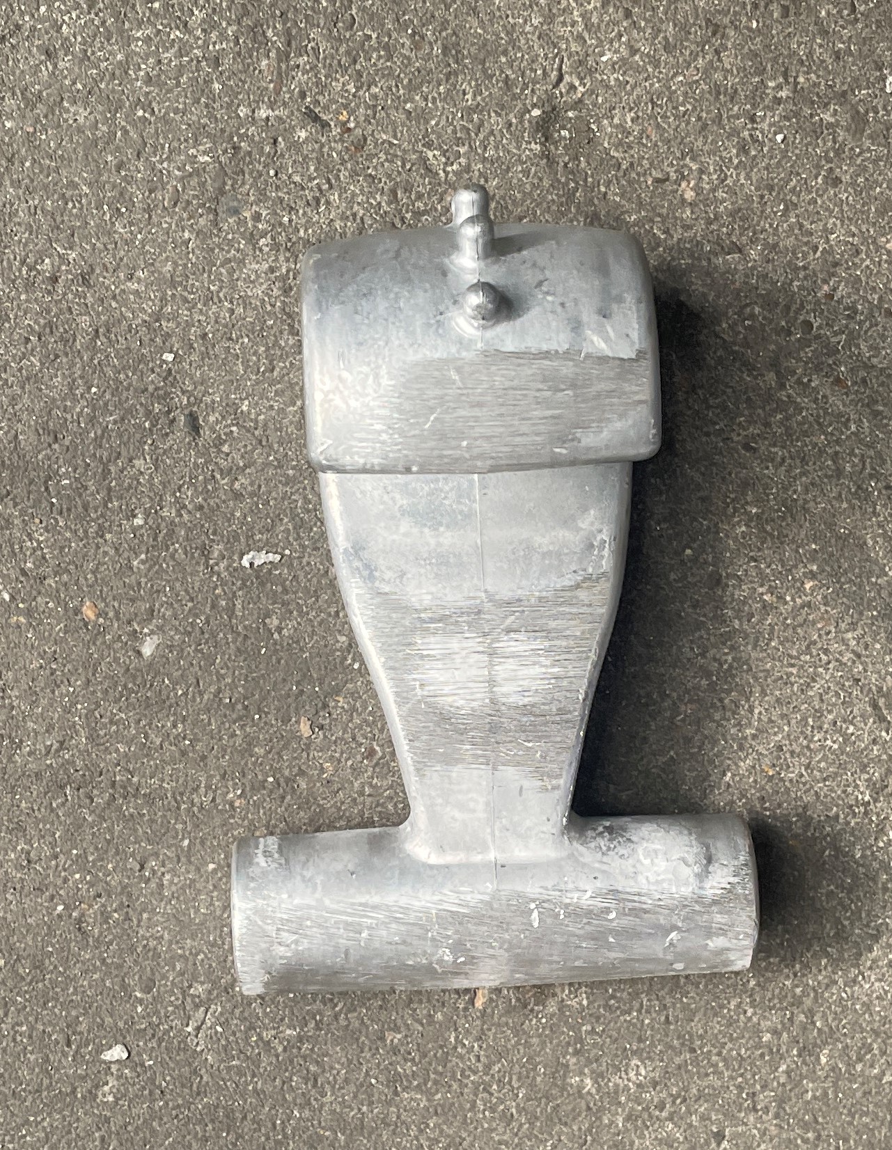 casting aluminium trailer hook