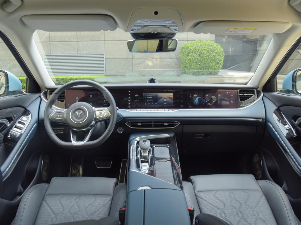 EV عالية السرعة مع مركبات الطاقة الجديدة الفاخرة Lantu Hybrid Car Voyah Free EV SUV