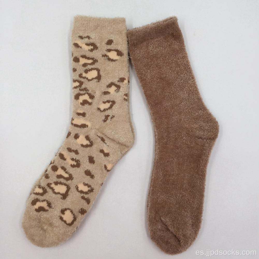 Hilo de plumas leopardo calcetines acogedores