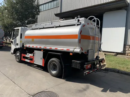 Foton Oil Tanker Truck Fuel Delivery Dispensing Truck