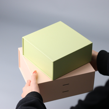 Custom Magnetic Foldable Macaron Color Gift Packaging Boxes with Ribbon for Hoodie Dress