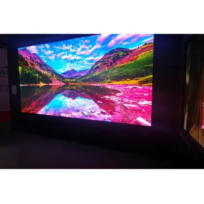 P1.25 Led digital signage and displays