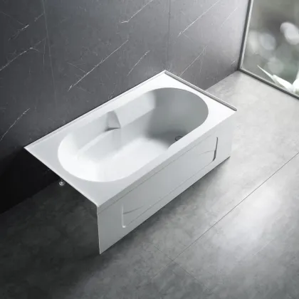 Built in bathtub American style