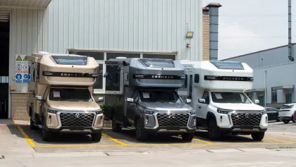 High Performance Off-Road RV: 2.0T 211HP L4 2/4WD Changan Fengjing Motorhome Campers