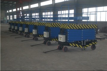 Automatic hydraulic scissor lift /Self-propelled scissor lift