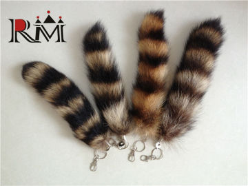 2014 Hot selling 100% genuine Raccoon Tail Fur for garment accessories