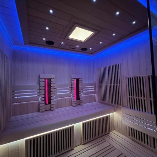 Infrared Wooden Sauna Room Infrared Steam Solid Wood Sauna Room Supplier