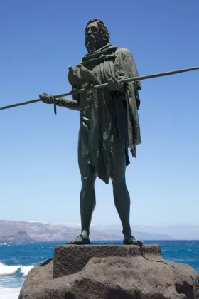 large decoration memorial bronze life size warrior statues for guanche warrior
