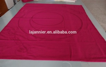 OS037 Aline Jacquard Blanket