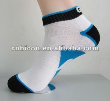 2014 breathable sports tennis socks