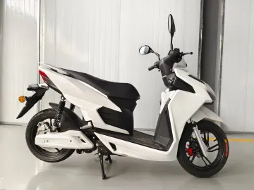 White Two Wheels New Energy Electric Motorcyle for Traveling
