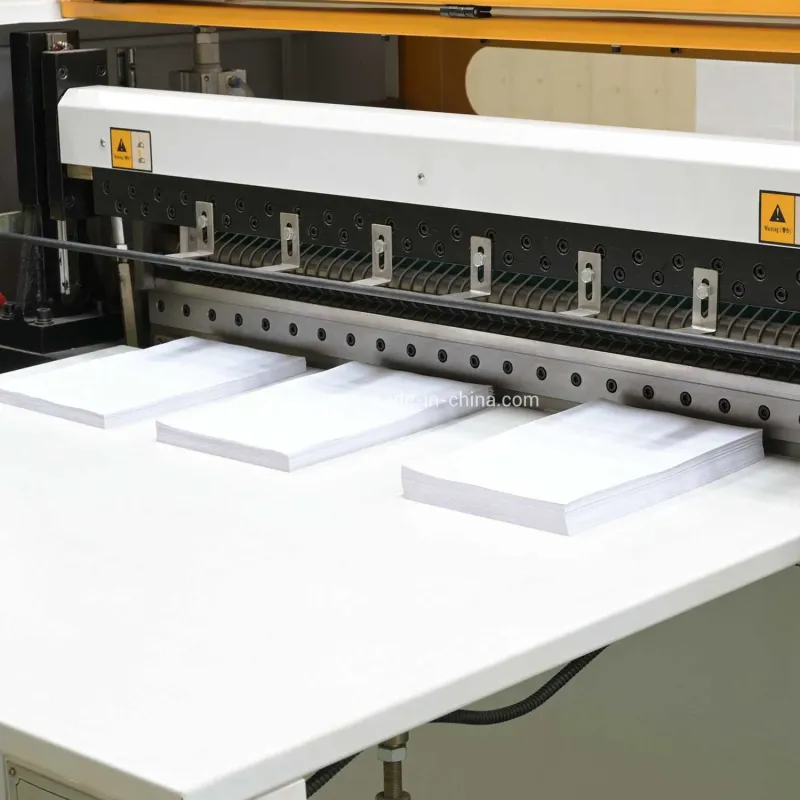 Automatic Paper Cutting Machine for Paper / Film Factory Price