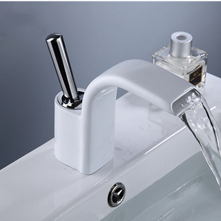 滝高級鉛真ちゅう洗面台シングルレバーホットおよびコールド洗面器の蛇口