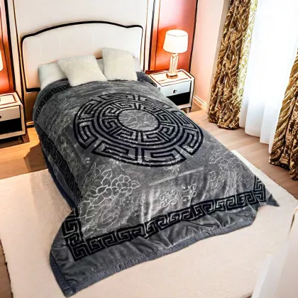 Wholesale 100% Polyester Korean Style Raschel Mink Blanket