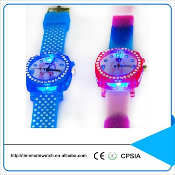 Blue strap mens silicone wristwatch flashing light geneva quartz watch for women