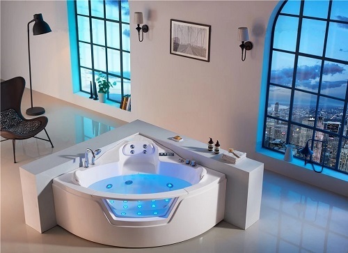 hydromassage bathtub 