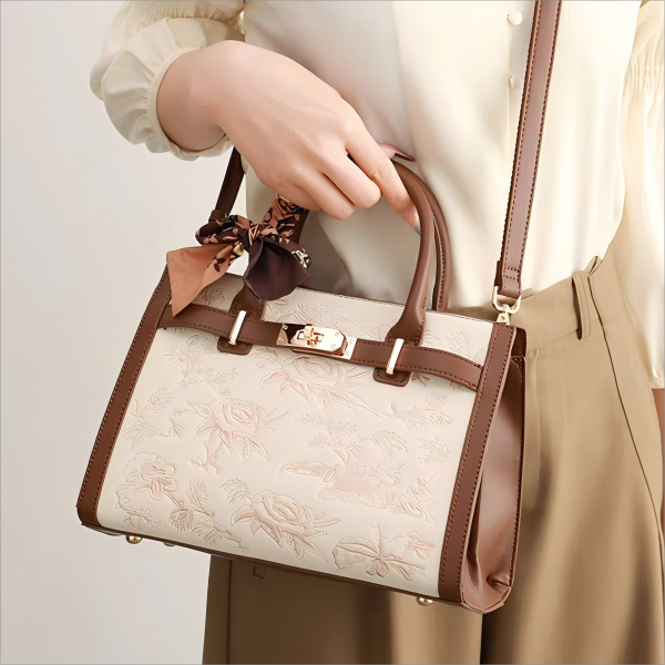 맞춤형 여성 자수 핸드백 Customized women's embroidered handbag