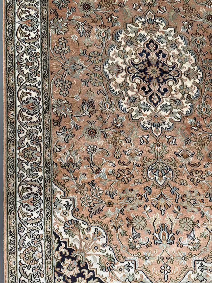 Hand-Knotted 100% Pure Mulberry Silk Rug