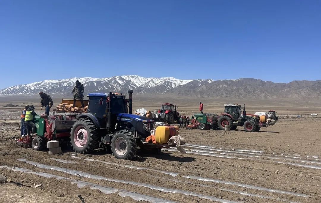 640